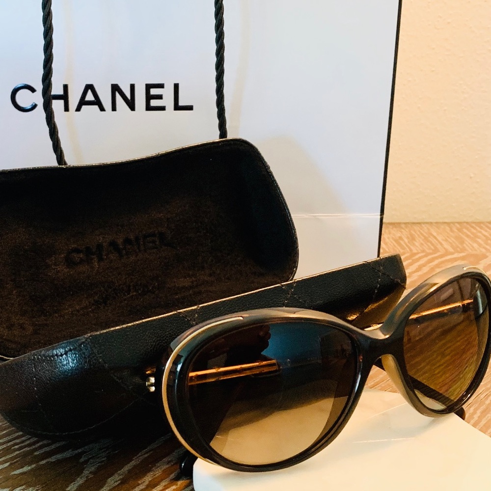 Chanel Chic Sunglasses & Chanel Case